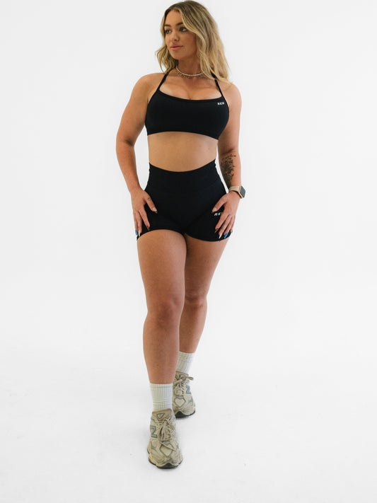 Essence 4" Scrunch Shorts ONYX Black